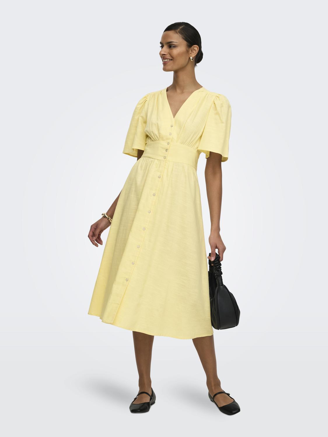 model_shot-front